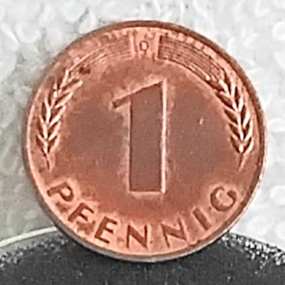 Circulated 1968 German 1 Pfennig Deutschland Coin Made of Aluminum!!